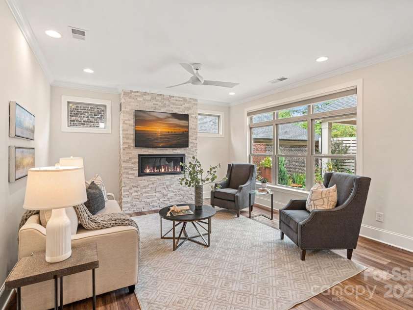 3006 Portico Place, Fort Mill, SC 29715.  MLS# CAR4312166, YatesRealty ID 10217. 