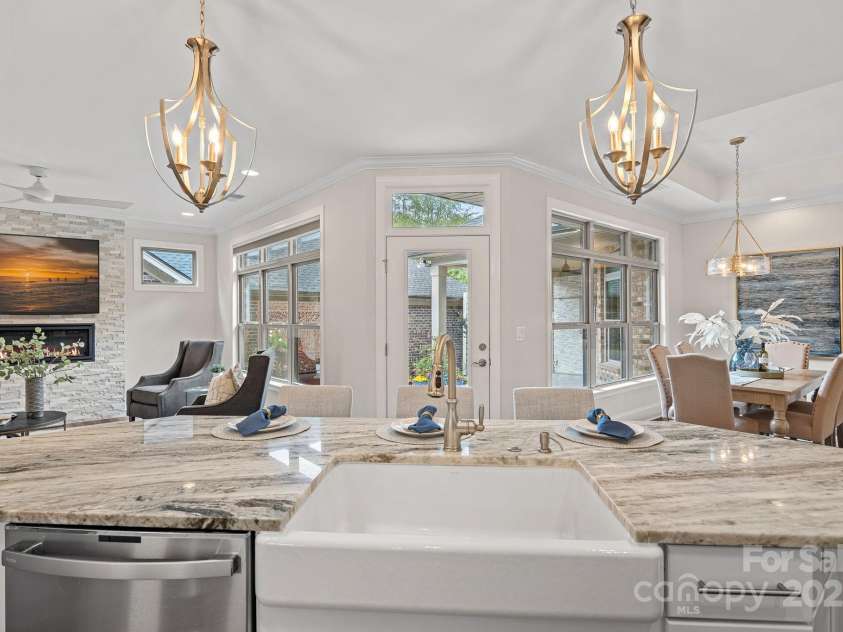 3006 Portico Place, Fort Mill, SC 29715.  MLS# CAR4312166, YatesRealty ID 10217. 