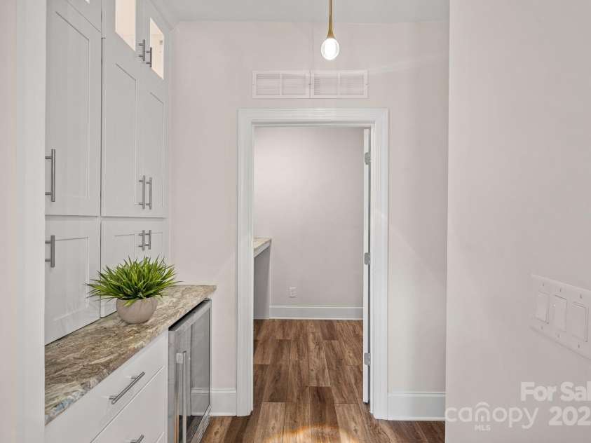 3006 Portico Place, Fort Mill, SC 29715.  MLS# CAR4312166, YatesRealty ID 10217. 