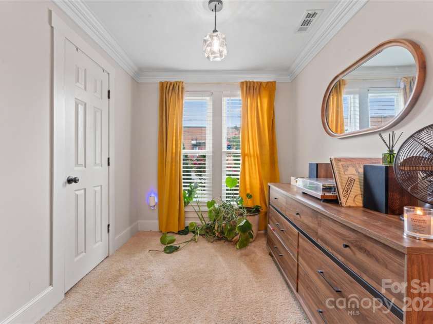 222 Weldon Street, Gastonia, NC 28052.  MLS# CAR4254447, YatesRealty ID 10218. 