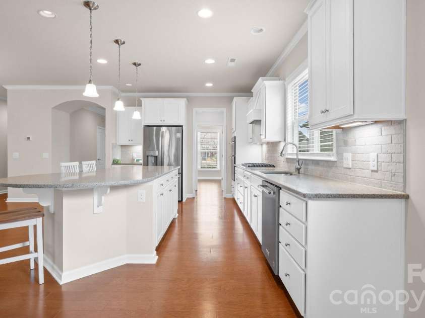 3020 Bartlett Street, Fort Mill, SC 29715.  MLS# CAR4364926, YatesRealty ID 10220. Kitchen