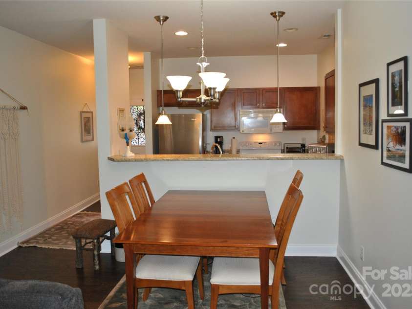 20 Foxden Drive, Fletcher, NC 28732.  MLS# CAR4266872, YatesRealty ID 10222. Dining area