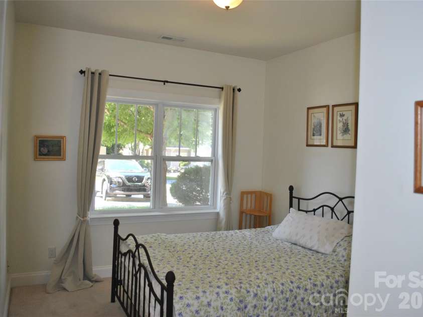 20 Foxden Drive, Fletcher, NC 28732.  MLS# CAR4337206, YatesRealty ID 10222. 