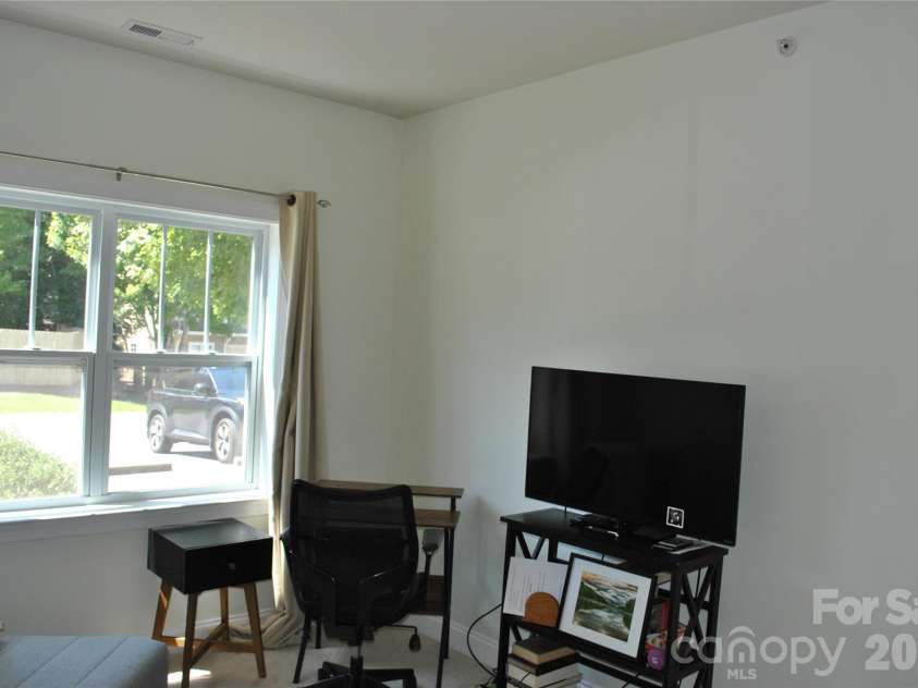 20 Foxden Drive, Fletcher, NC 28732.  MLS# CAR4337206, YatesRealty ID 10222. 