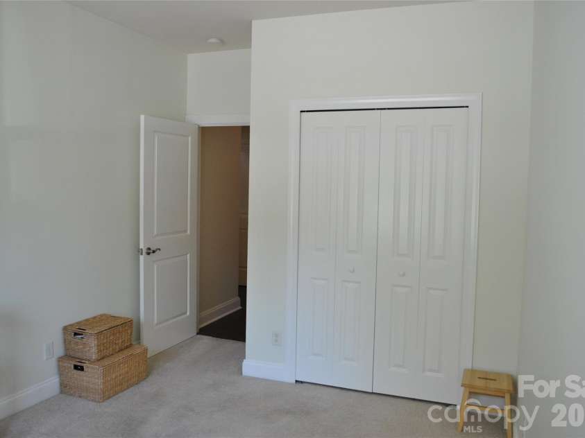 20 Foxden Drive, Fletcher, NC 28732.  MLS# CAR4337206, YatesRealty ID 10222. 