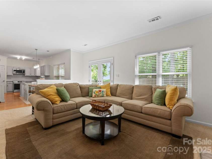 6101 Park Hill Road, Charlotte, NC 28277.  MLS# CAR4249364, YatesRealty ID 10224. 