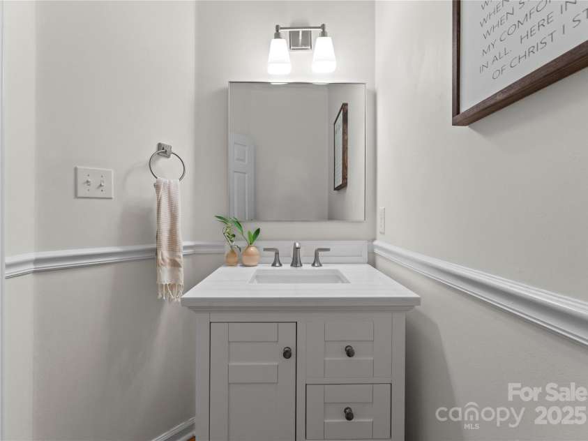 6101 Park Hill Road, Charlotte, NC 28277.  MLS# CAR4249364, YatesRealty ID 10224. 