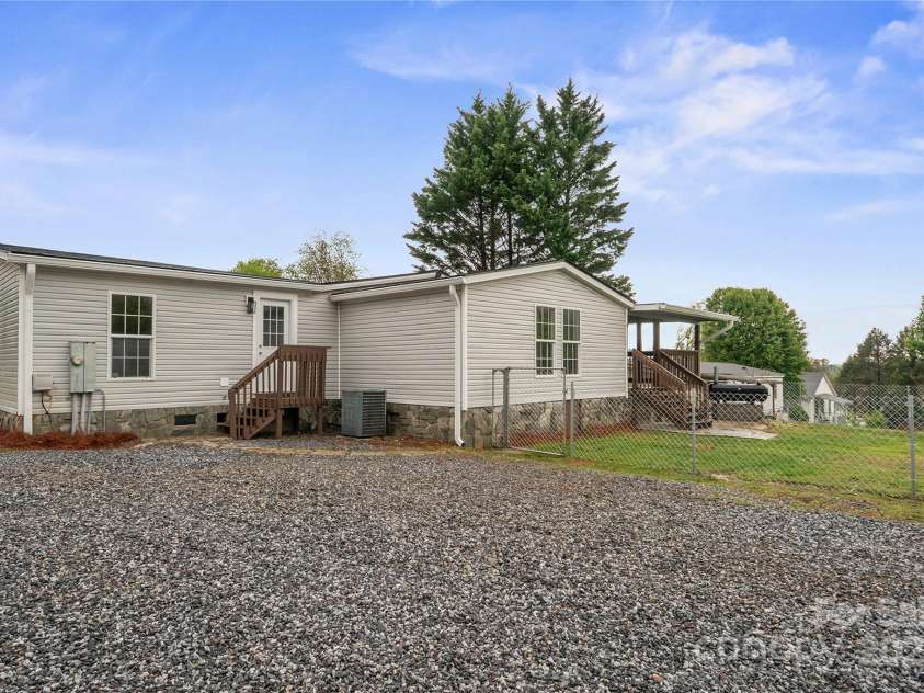 1005 Praley Street, Valdese, NC 28690.  MLS# CAR4245683, YatesRealty ID 10225. 