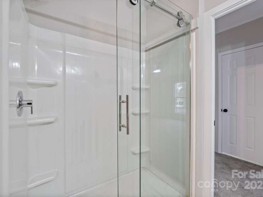 1005 Praley Street, Valdese, NC 28690.  MLS# CAR4245683, YatesRealty ID 10225. Primary Bathroom