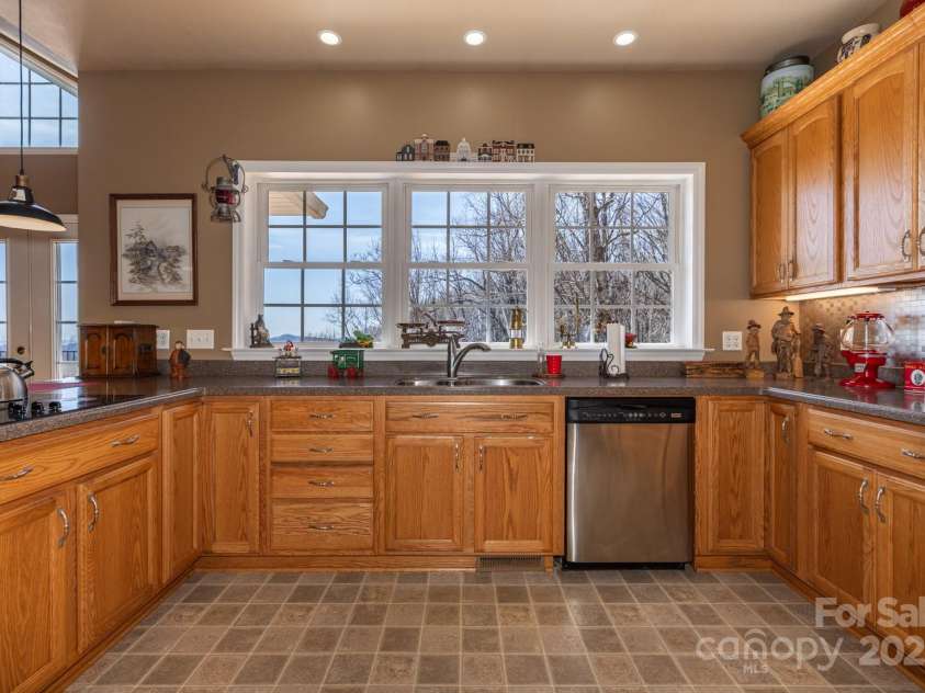 181 Abbey Road, McGrady, NC 28649.  MLS# CAR4235456, YatesRealty ID 10227. 