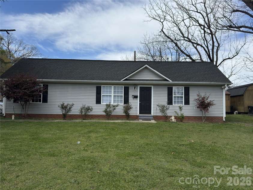 114 Branch Street, Monroe, NC 28112.  MLS# CAR4334100, YatesRealty ID 10228. 