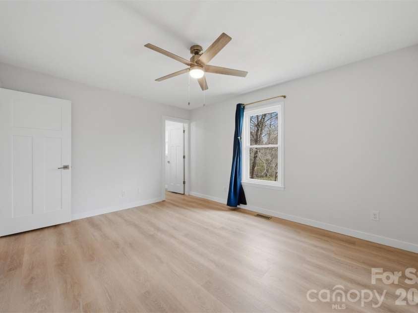 4374 Calico Road, Lenoir, NC 28645.  MLS# CAR4358644, YatesRealty ID 10229. 