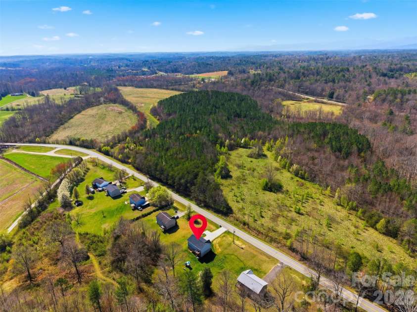 4374 Calico Road, Lenoir, NC 28645.  MLS# CAR4358644, YatesRealty ID 10229. 
