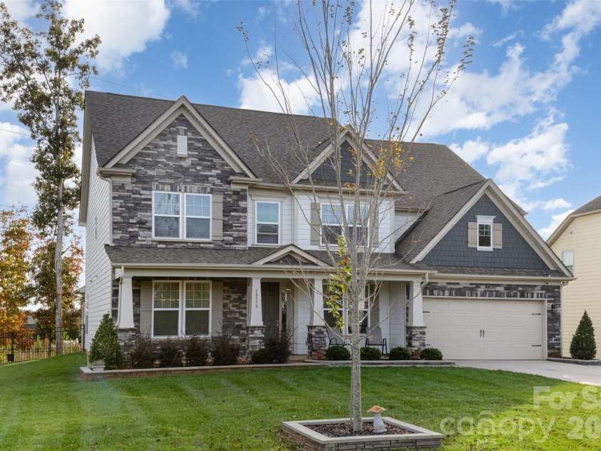 10978 Sparkle Creek Drive, Midland, NC 28107.  MLS# CAR4197526, YatesRealty ID 10231. 