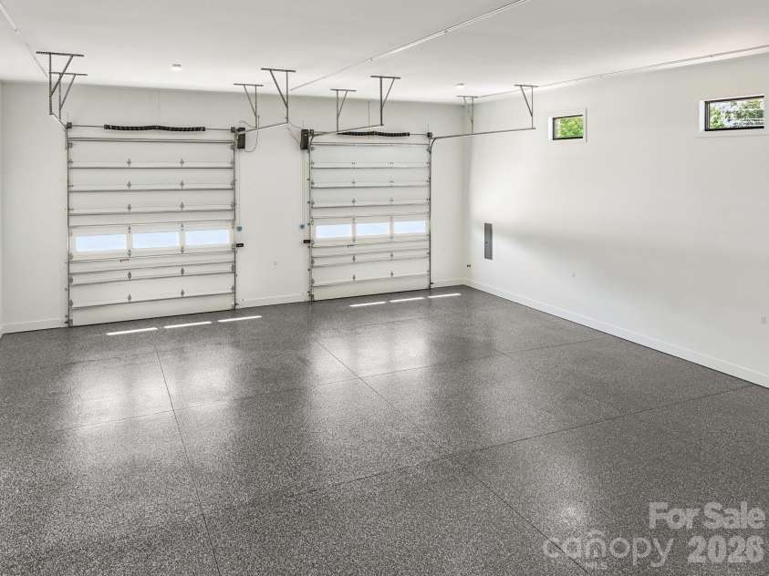 109 Winners Circle, Mooresville, NC 28117.  MLS# CAR4404383, YatesRealty ID 10233. 