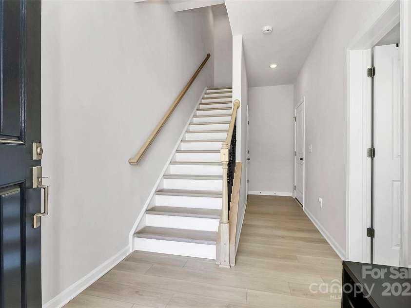 147 Morning Gap Parkway, Fort Mill, SC 29715.  MLS# CAR4249735, YatesRealty ID 10233. 