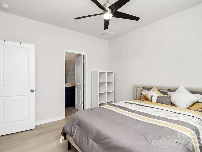 147 Morning Gap Parkway, Fort Mill, SC 29715.  MLS# CAR4249735, YatesRealty ID 10233. 