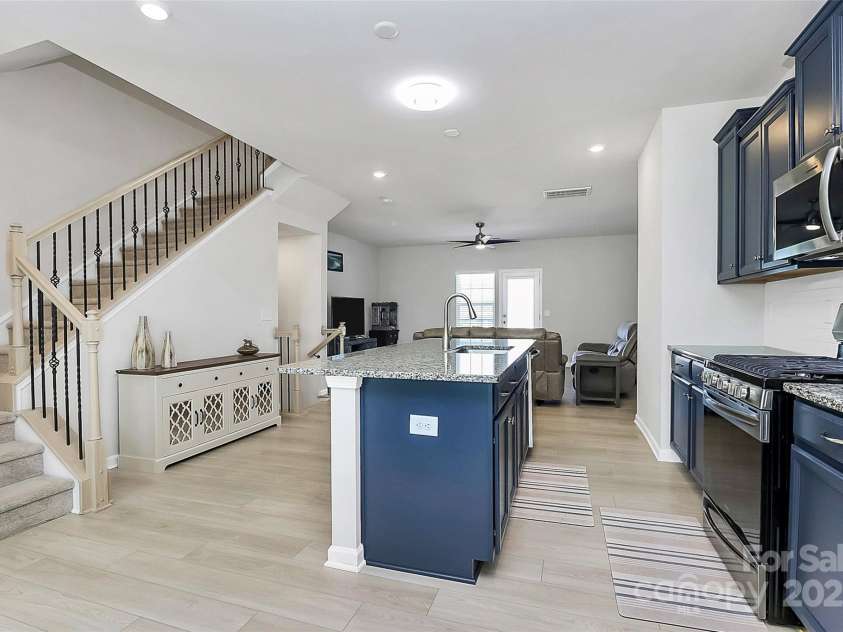 147 Morning Gap Parkway, Fort Mill, SC 29715.  MLS# CAR4249735, YatesRealty ID 10233. 