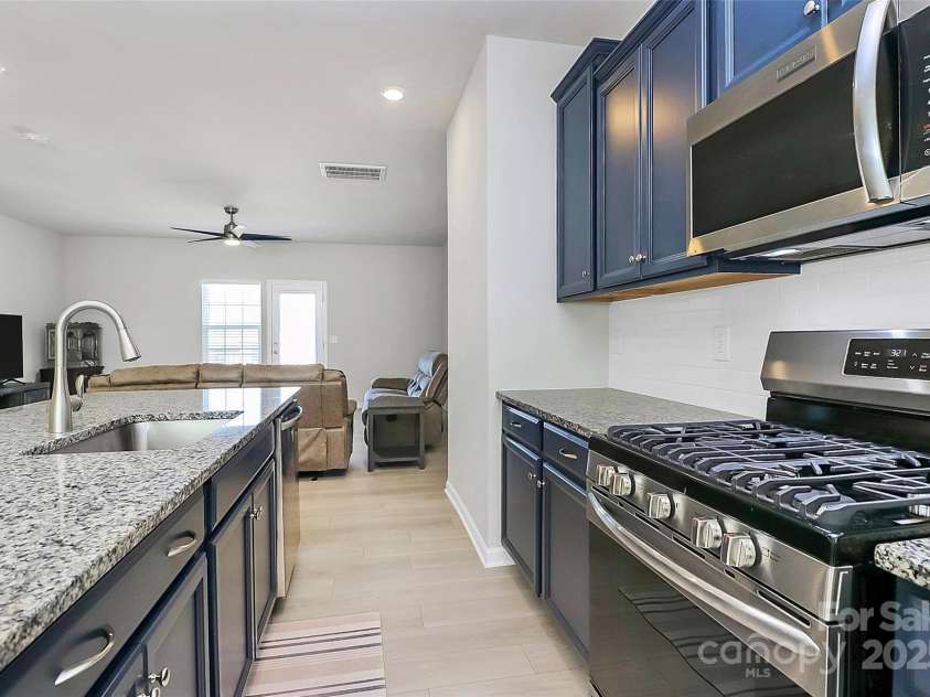 147 Morning Gap Parkway, Fort Mill, SC 29715.  MLS# CAR4249735, YatesRealty ID 10233. 