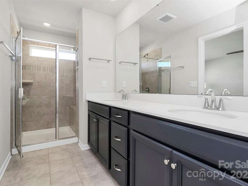147 Morning Gap Parkway, Fort Mill, SC 29715.  MLS# CAR4249735, YatesRealty ID 10233. 