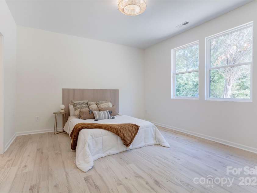 3300 Travis Lane, Concord, NC 28027.  MLS# CAR4252074, YatesRealty ID 10236. 