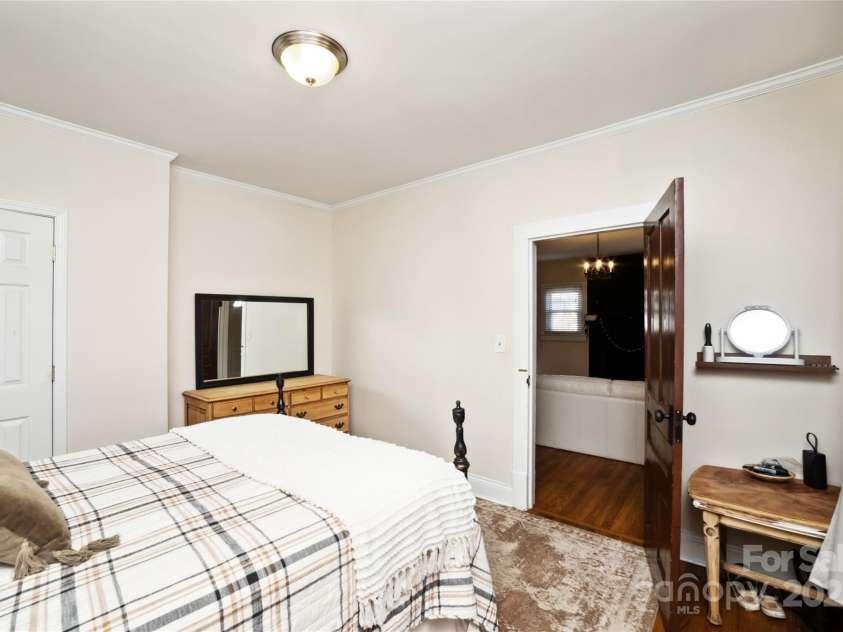 101 Sunset Drive, Stanley, NC 28164.  MLS# CAR4228097, YatesRealty ID 10238. 