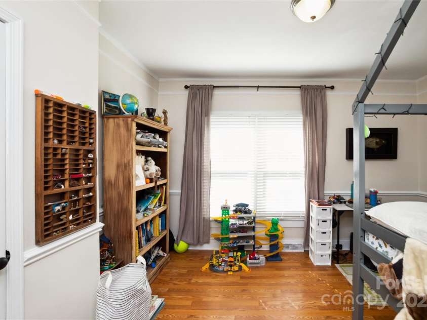 101 Sunset Drive, Stanley, NC 28164.  MLS# CAR4228097, YatesRealty ID 10238. 