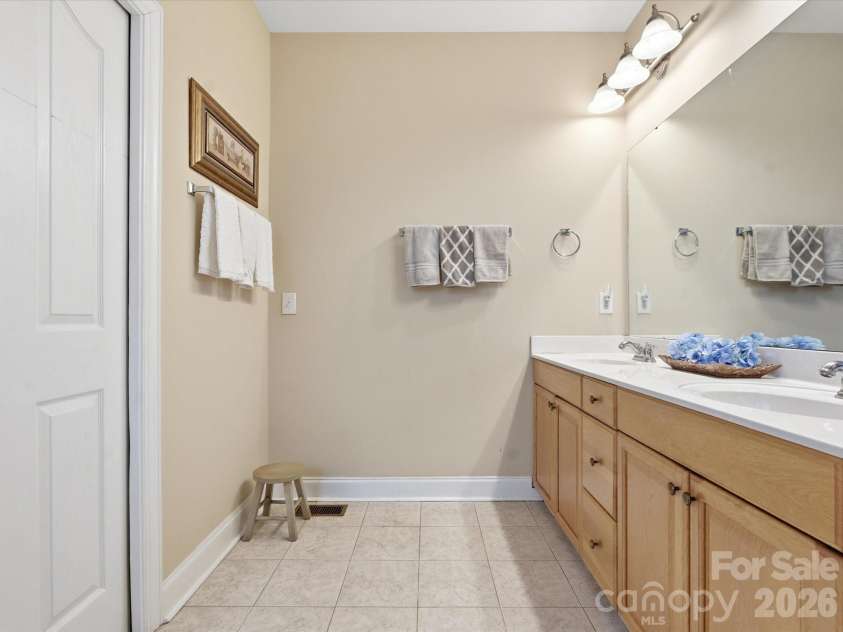 1249 Maddy Lane, Rock Hill, SC 29732.  MLS# CAR4340570, YatesRealty ID 10238. 