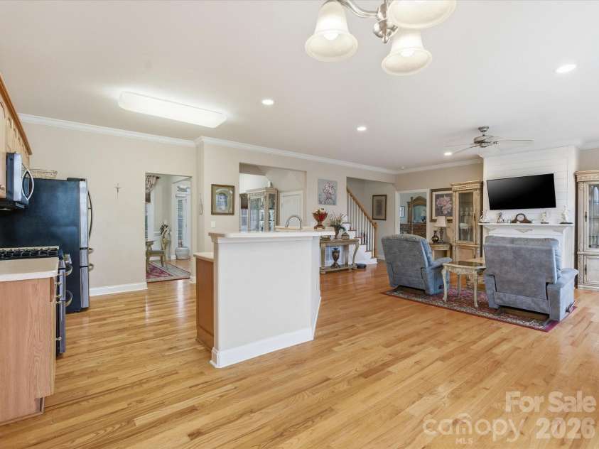 1249 Maddy Lane, Rock Hill, SC 29732.  MLS# CAR4340570, YatesRealty ID 10238. Open concept living