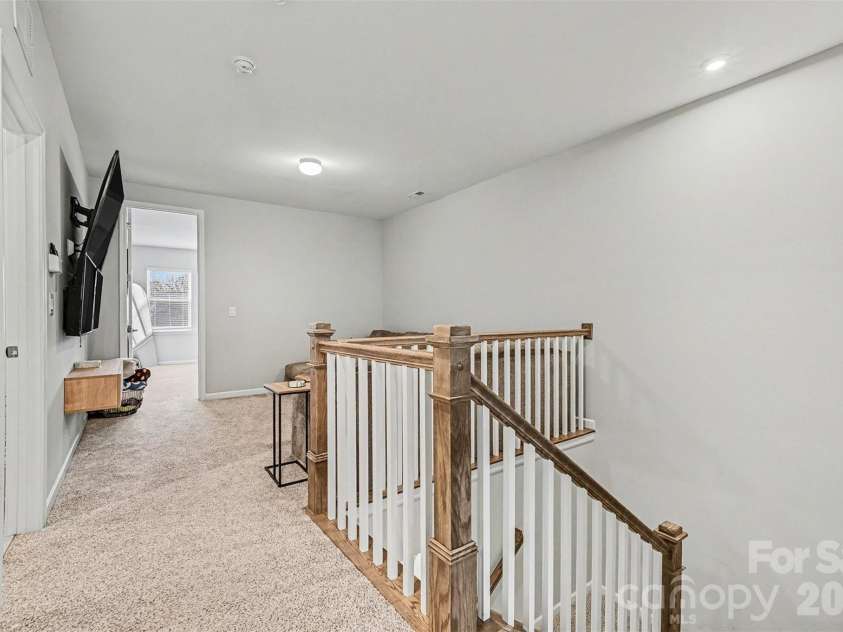 811 Redd Alley, Charlotte, NC 28217.  MLS# CAR4335811, YatesRealty ID 10239. 