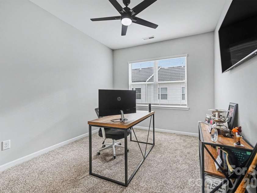 811 Redd Alley, Charlotte, NC 28217.  MLS# CAR4335811, YatesRealty ID 10239. 