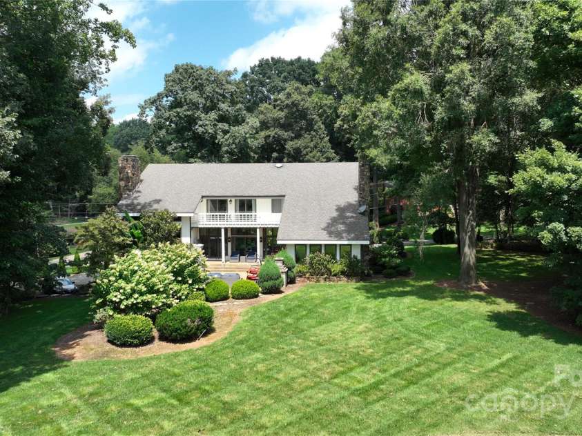 3208 Sedgefield Road, Statesville, NC 28625.  MLS# CAR4174031, YatesRealty ID 1024. 