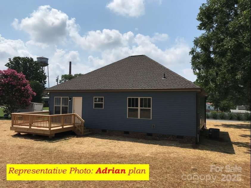 408 Peterson Street, Stanley, NC 28164.  MLS# CAR4253339, YatesRealty ID 10240. 