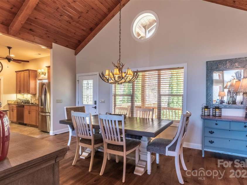 226 Sawgrass Drive, Whittier, NC 28789.  MLS# CAR4244144, YatesRealty ID 10244. 