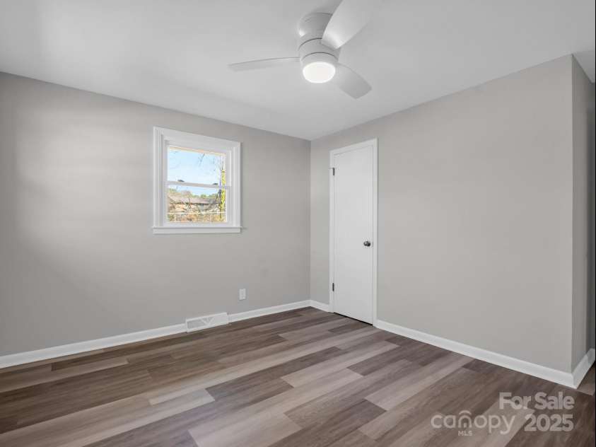 184 Sedgefield Drive, Forest City, NC 28043.  MLS# CAR4218527, YatesRealty ID 10246. 