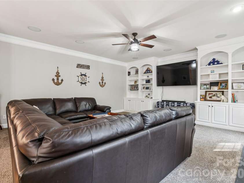 2678 Landing Pointe Drive, Clover, SC 29710.  MLS# CAR4361473, YatesRealty ID 10246. 