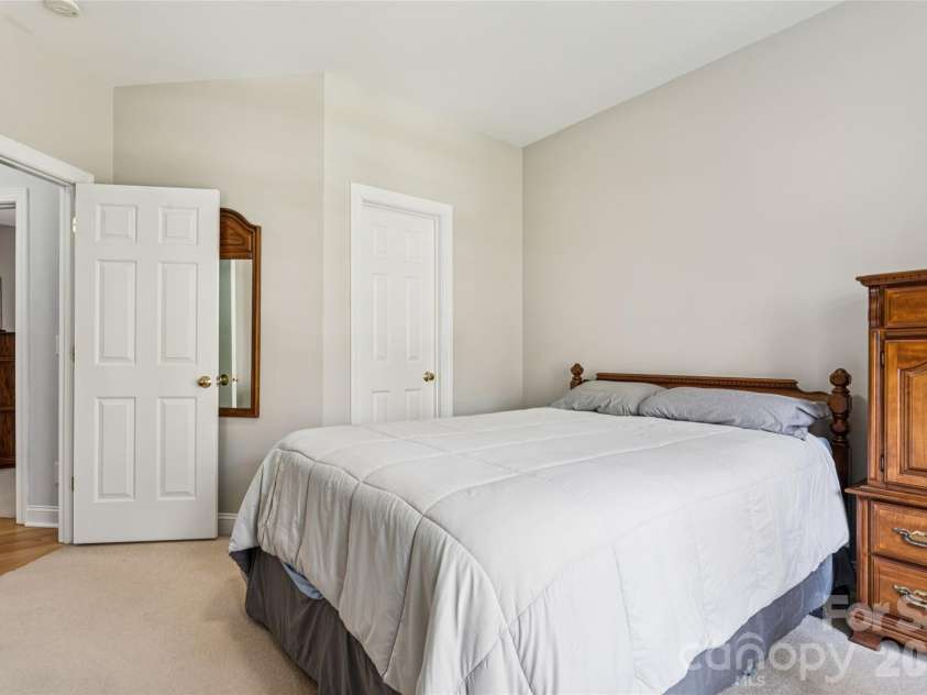 2678 Landing Pointe Drive, Clover, SC 29710.  MLS# CAR4361473, YatesRealty ID 10246. 