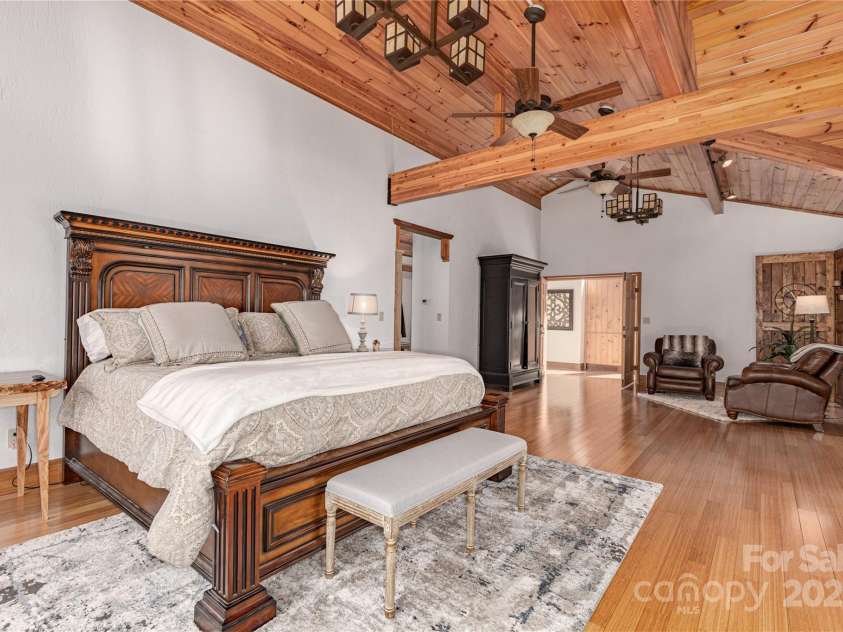 950 Black Forest Drive, Marion, NC 28752.  MLS# CAR4217616, YatesRealty ID 1025. Primary suite adjoins the bathroom suite
