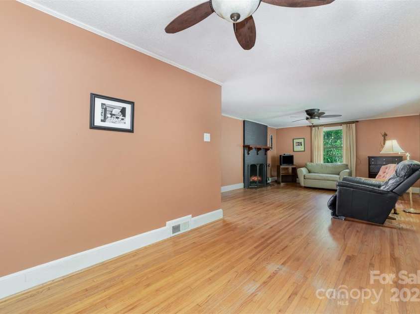 3332 Celanese Road, Rock Hill, SC 29732.  MLS# CAR4247808, YatesRealty ID 10250. 
