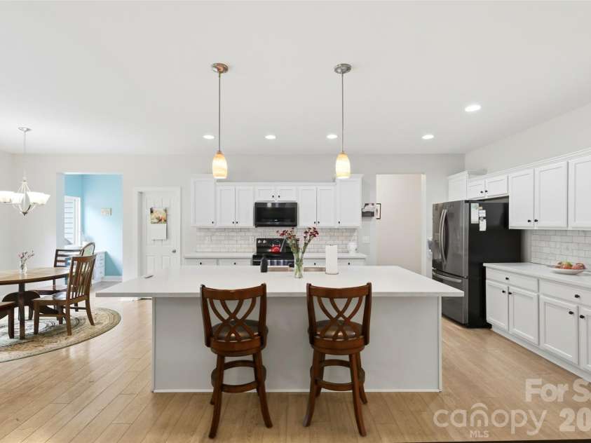 630 Kenway Loop, Mooresville, NC 28117.  MLS# CAR4401583, YatesRealty ID 10250. 