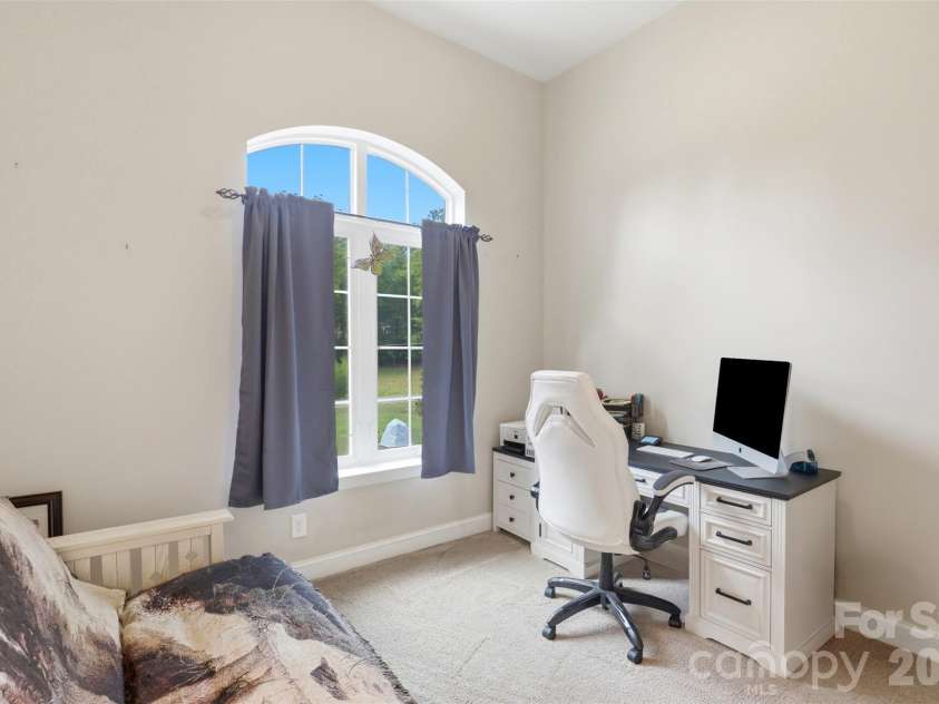 630 Kenway Loop, Mooresville, NC 28117.  MLS# CAR4401583, YatesRealty ID 10250. 