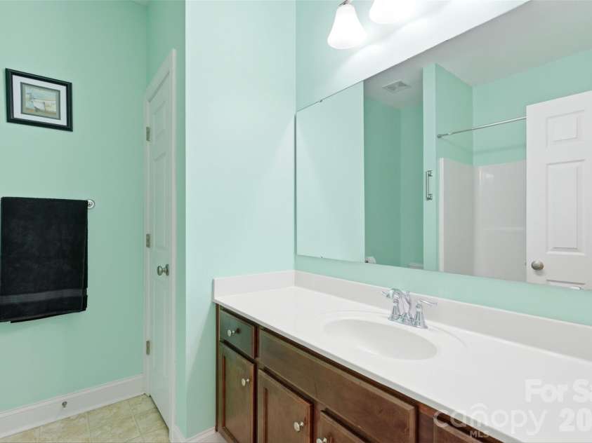 630 Kenway Loop, Mooresville, NC 28117.  MLS# CAR4401583, YatesRealty ID 10250. 