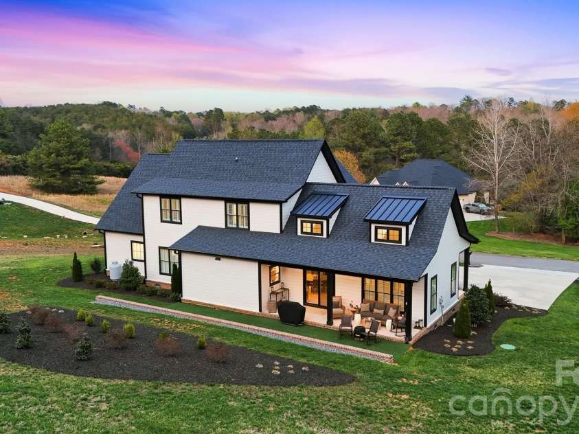 157 Franklin Lane, Taylorsville, NC 28681.  MLS# CAR4363450, YatesRealty ID 10251. 