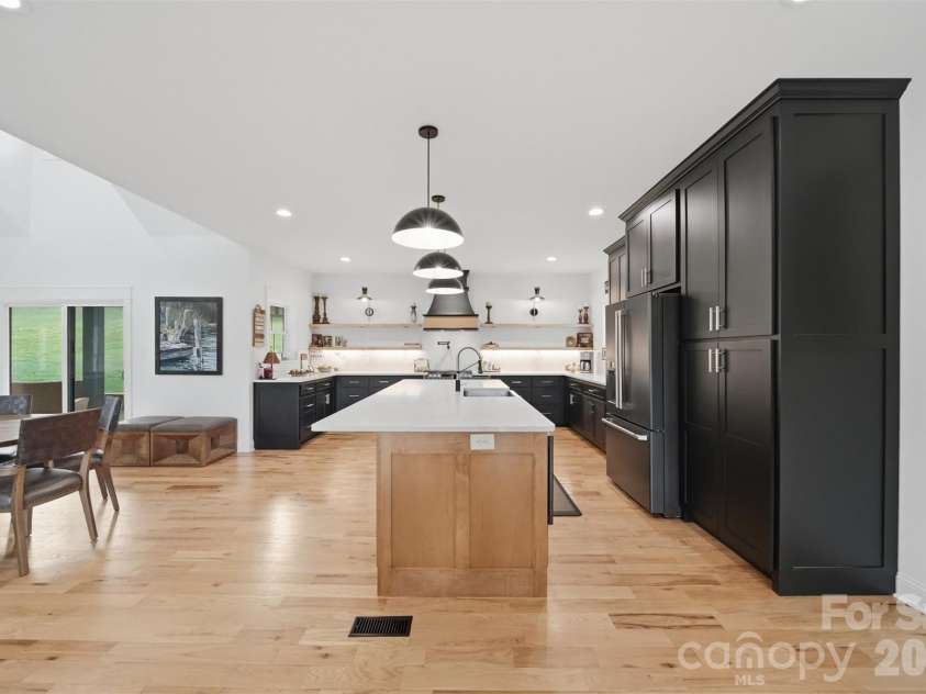 157 Franklin Lane, Taylorsville, NC 28681.  MLS# CAR4363450, YatesRealty ID 10251. 