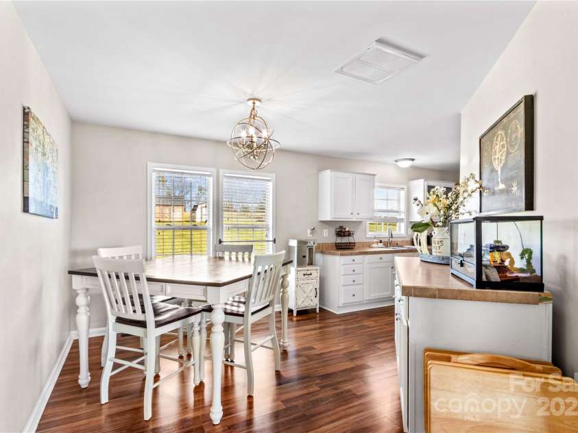 137 Grain Drive, Stony Point, NC 28678.  MLS# CAR4238681, YatesRealty ID 10252. 
