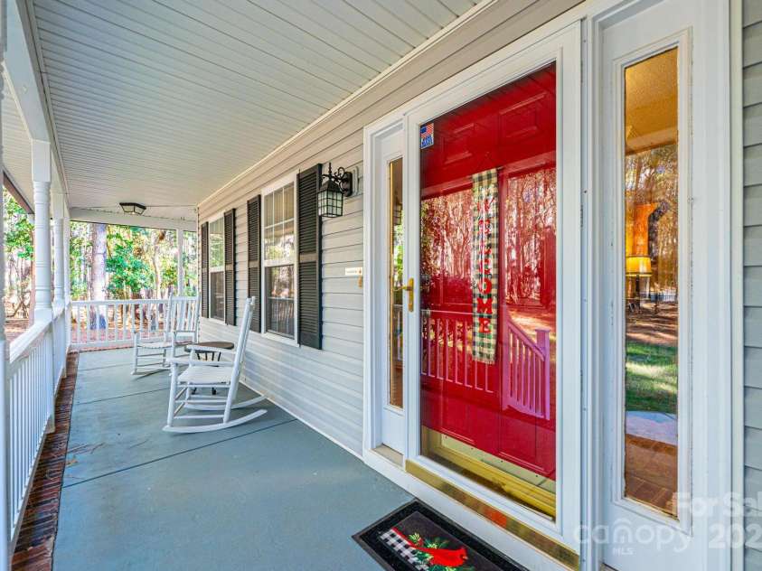 165 Pine Valley Drive, Stanley, NC 28164.  MLS# CAR4214605, YatesRealty ID 10254. 