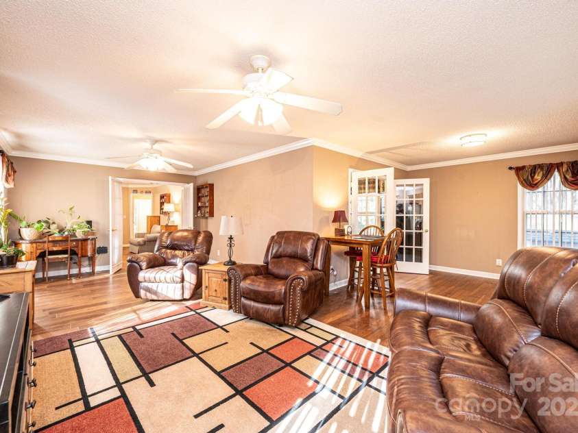 165 Pine Valley Drive, Stanley, NC 28164.  MLS# CAR4214605, YatesRealty ID 10254. 