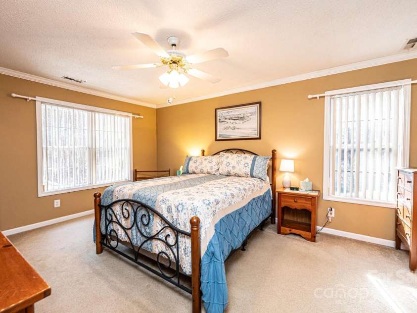 165 Pine Valley Drive, Stanley, NC 28164.  MLS# CAR4214605, YatesRealty ID 10254. 