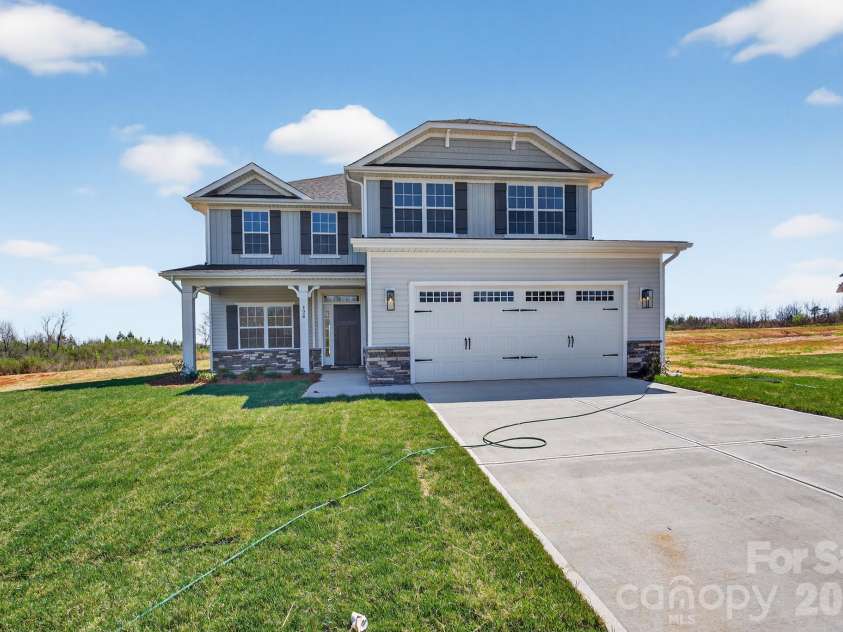 126 Kerr Walk Drive, Statesville, NC 28677.  MLS# CAR4324655, YatesRealty ID 10256. Front