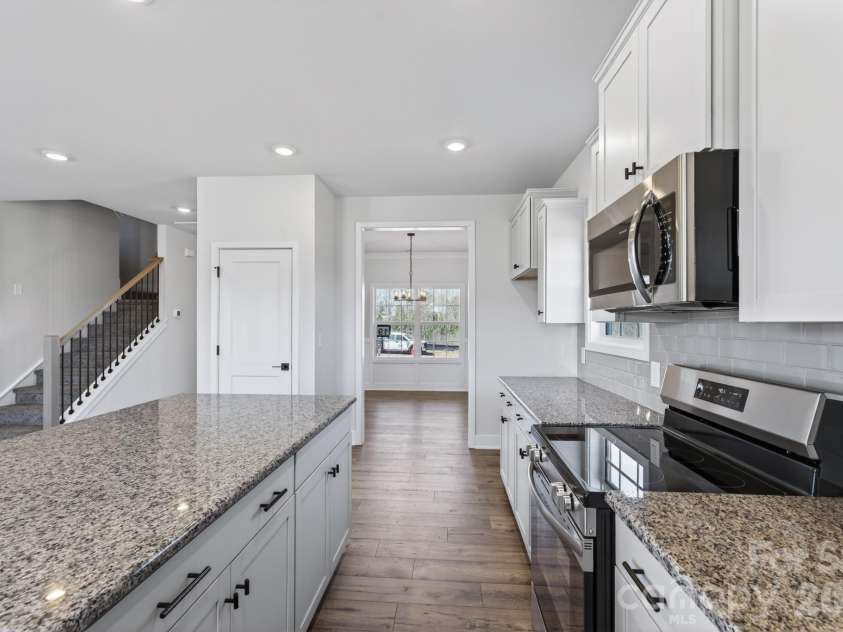 126 Kerr Walk Drive, Statesville, NC 28677.  MLS# CAR4324655, YatesRealty ID 10256. Kitchen